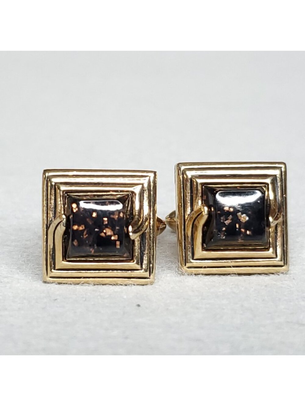 Vintage Swank Cufflinks Gold Tone Black Lucite Copper Tone Flecks 5/8"